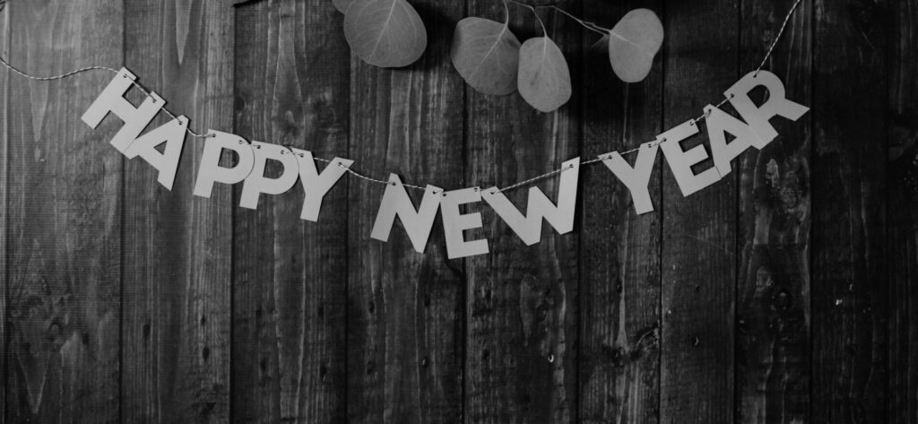 Girlande mit der Aufschrift Happy New Year